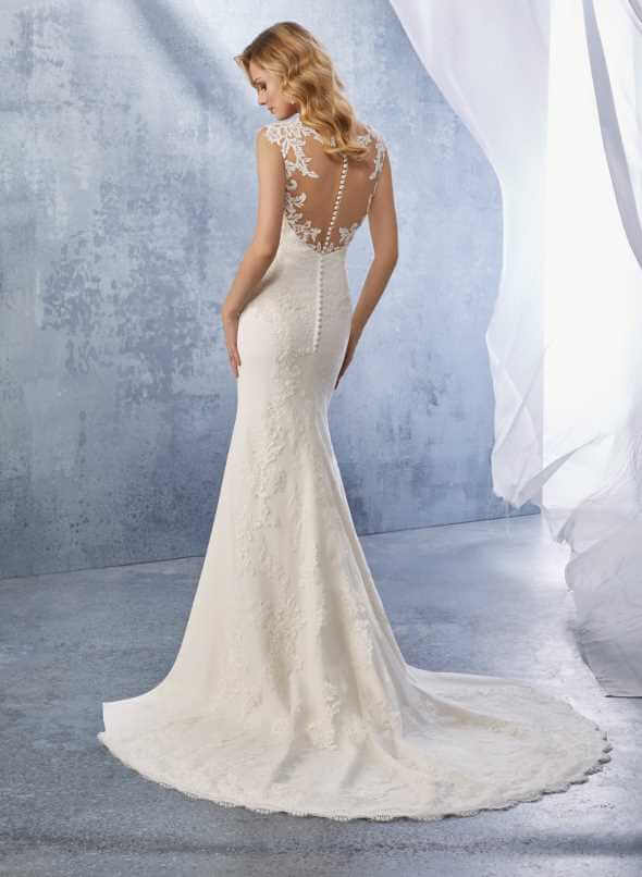 victoria-jane-jamie-back