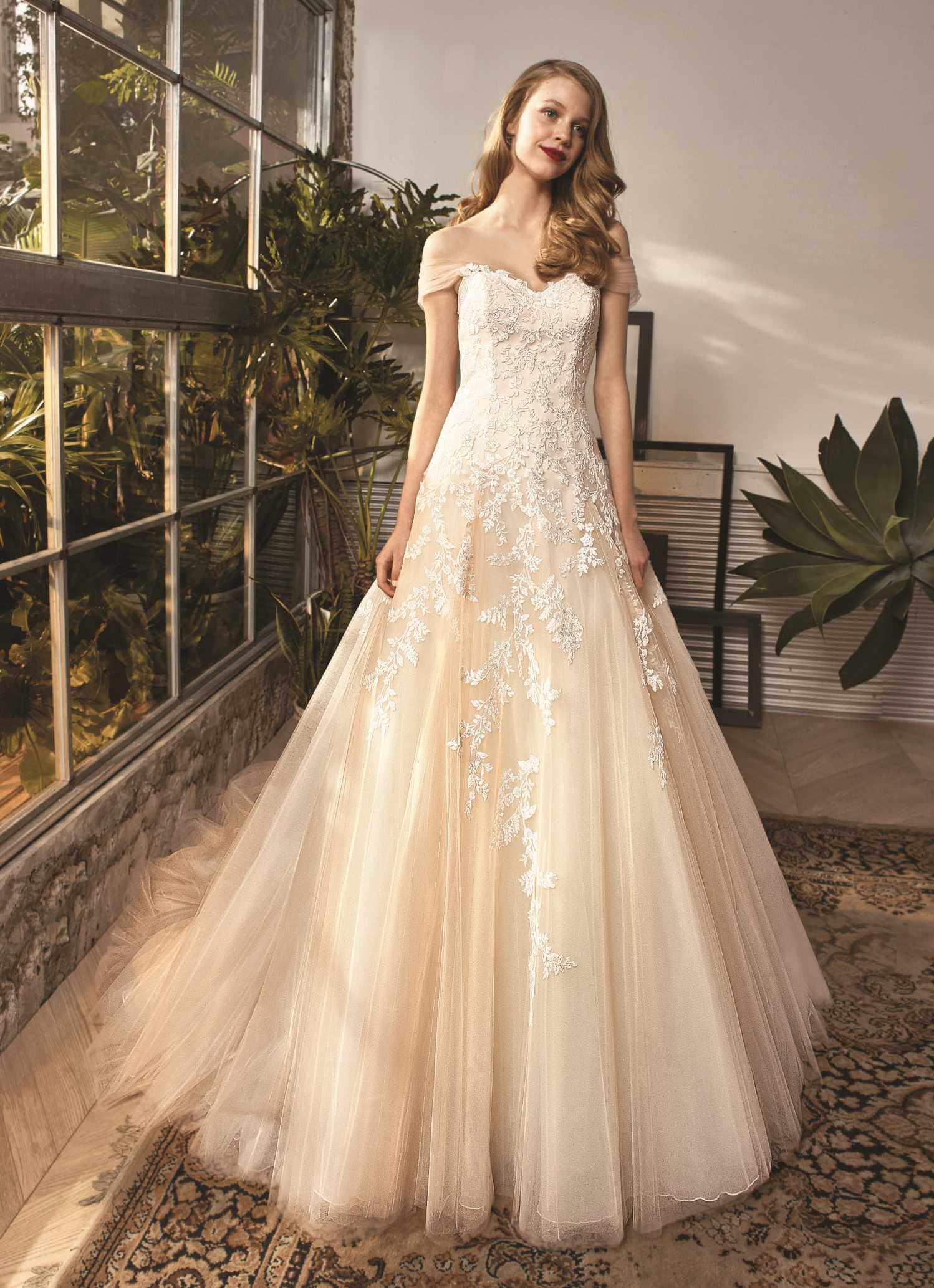 Beautiful by Enzoani - BT18-17